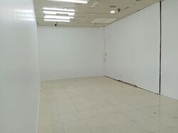 Sim Lim Square (D7), Shop House #633277051